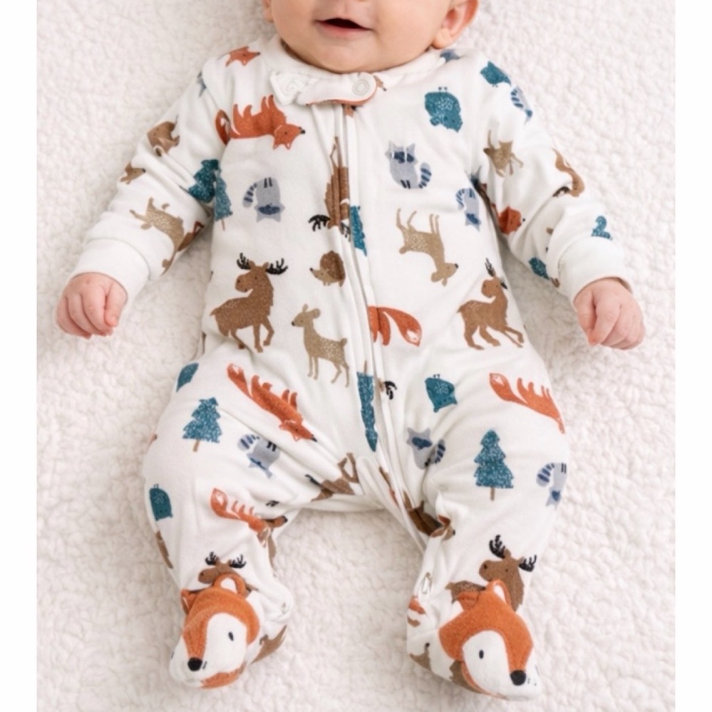 CARTER’S • White/Multi Animal Print Sleeper Footie Pajamas, 3M